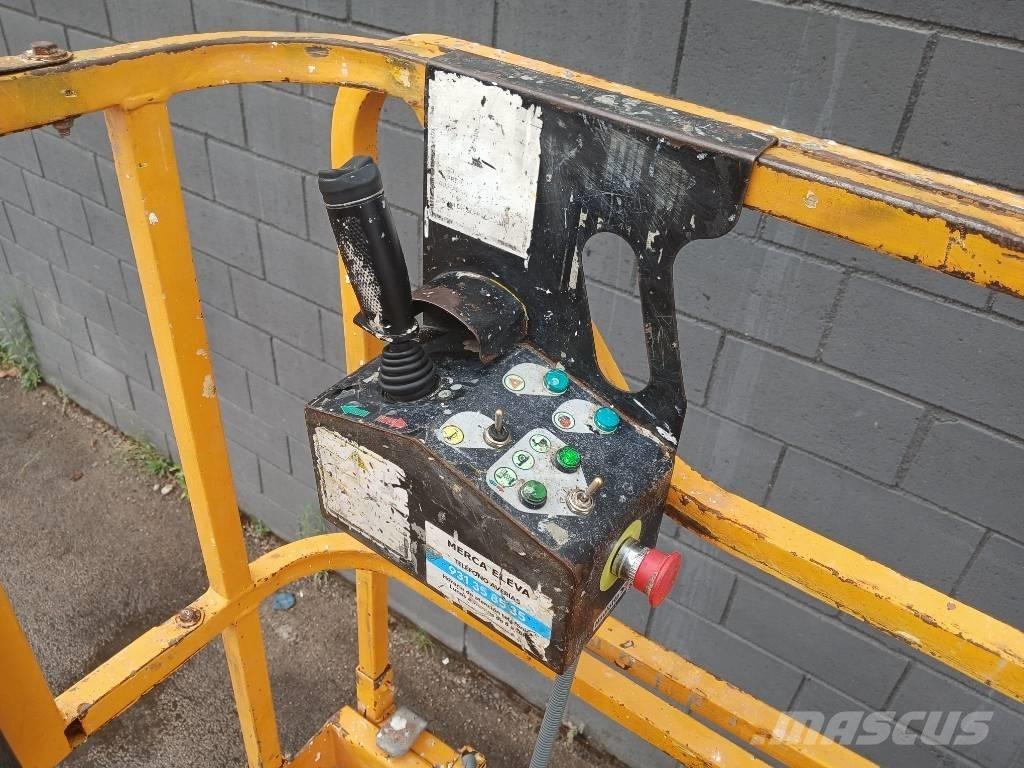 Haulotte Compact 12 Škaraste platforme