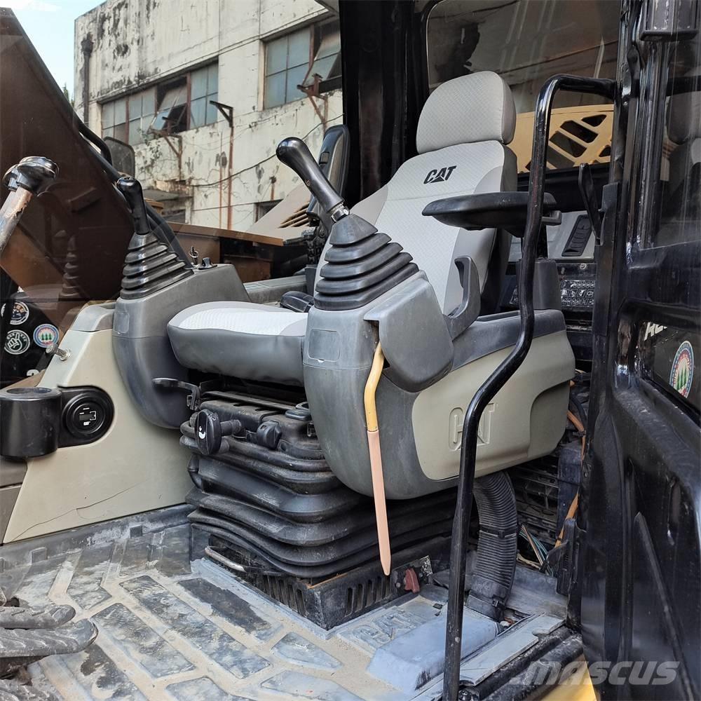 CAT 307 Bageri gusjeničari