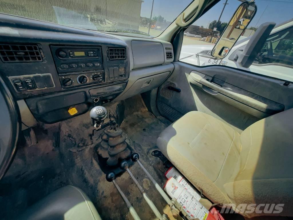 Ford F 750 XL SD Kamioni za vodu