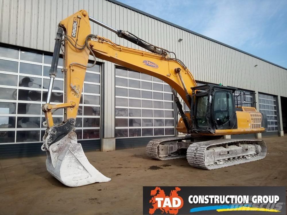 JCB JS 360 LC Bageri gusjeničari