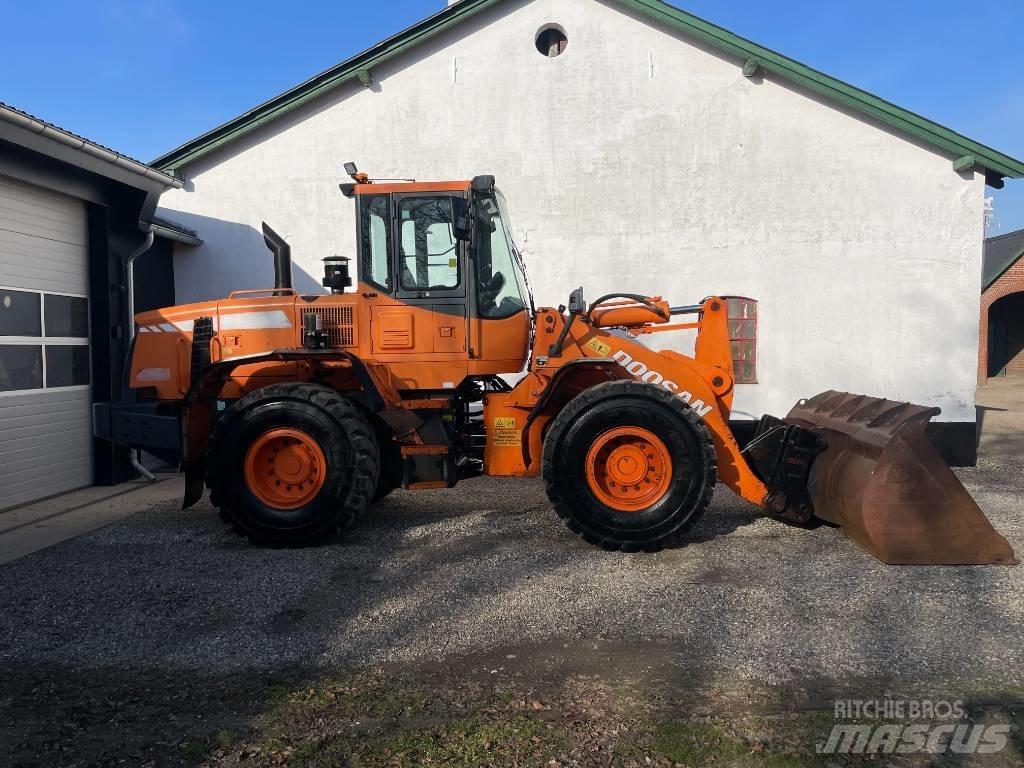 Doosan DL 250 15 Utovarivači na kotačima