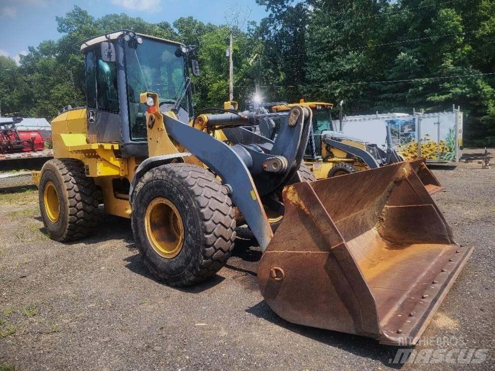 John Deere 624k Utovarivači na kotačima