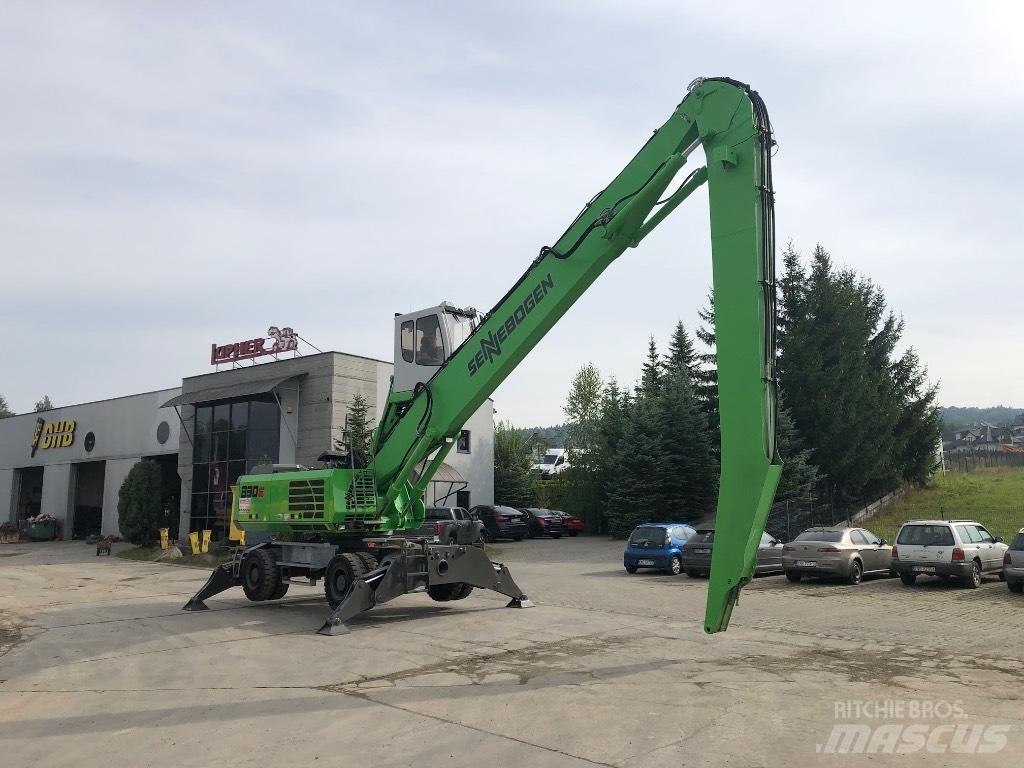Sennebogen 830 Bageri za manipuliranje materijalom / otpadom