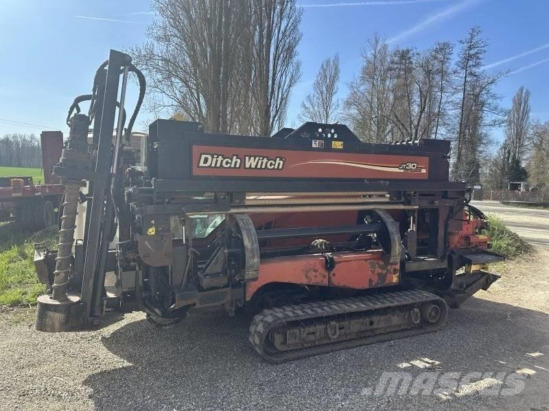 Ditch Witch JT 30 AT Oprema za vodoravno usmjerenje bušenja
