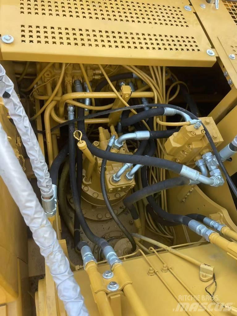 CAT 320 B L Bageri gusjeničari