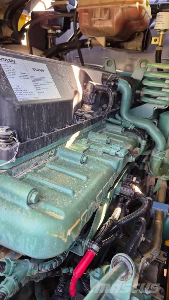 Volvo A 25 E Zglobni demperi