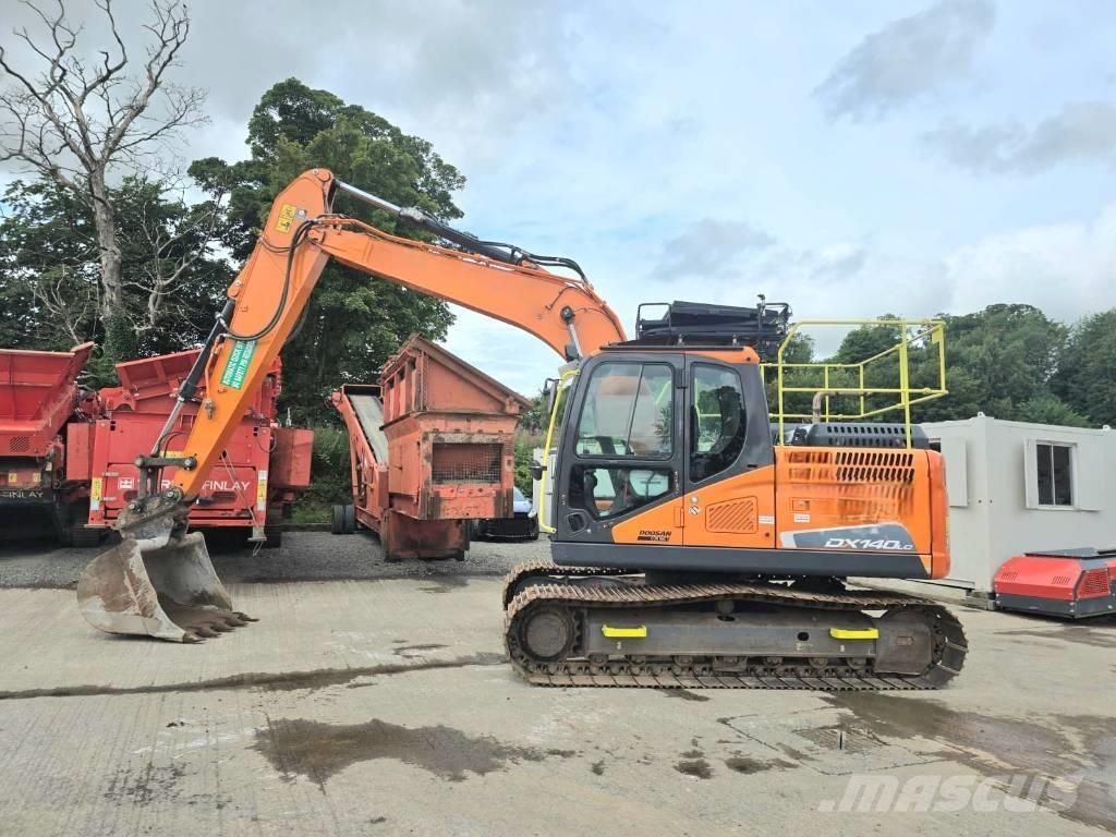 Doosan DX 140 LC Bageri gusjeničari