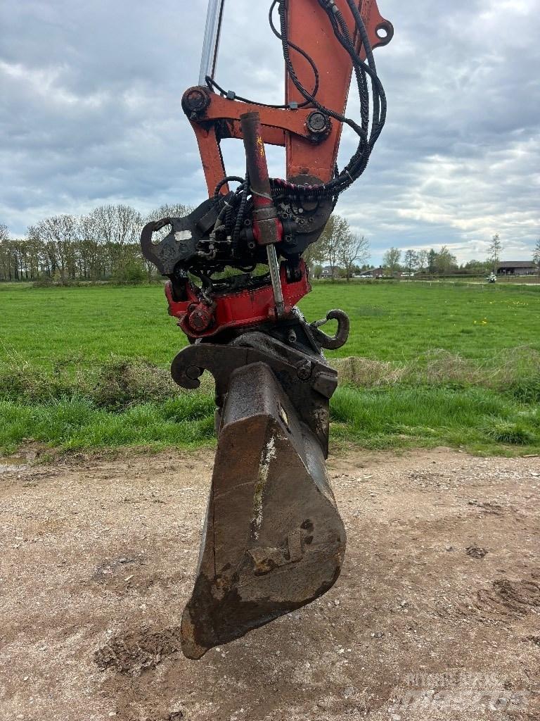 Hitachi ZX 140 W T-3 Bageri na kotačima