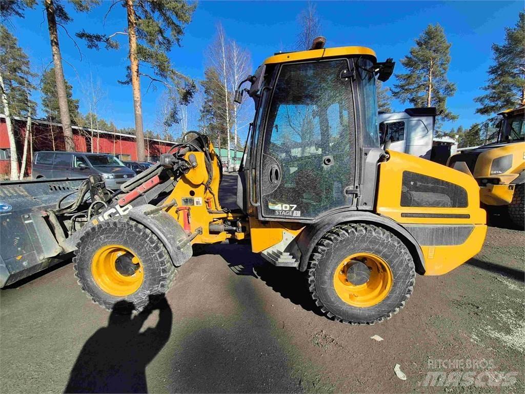 JCB 407 Utovarivači na kotačima