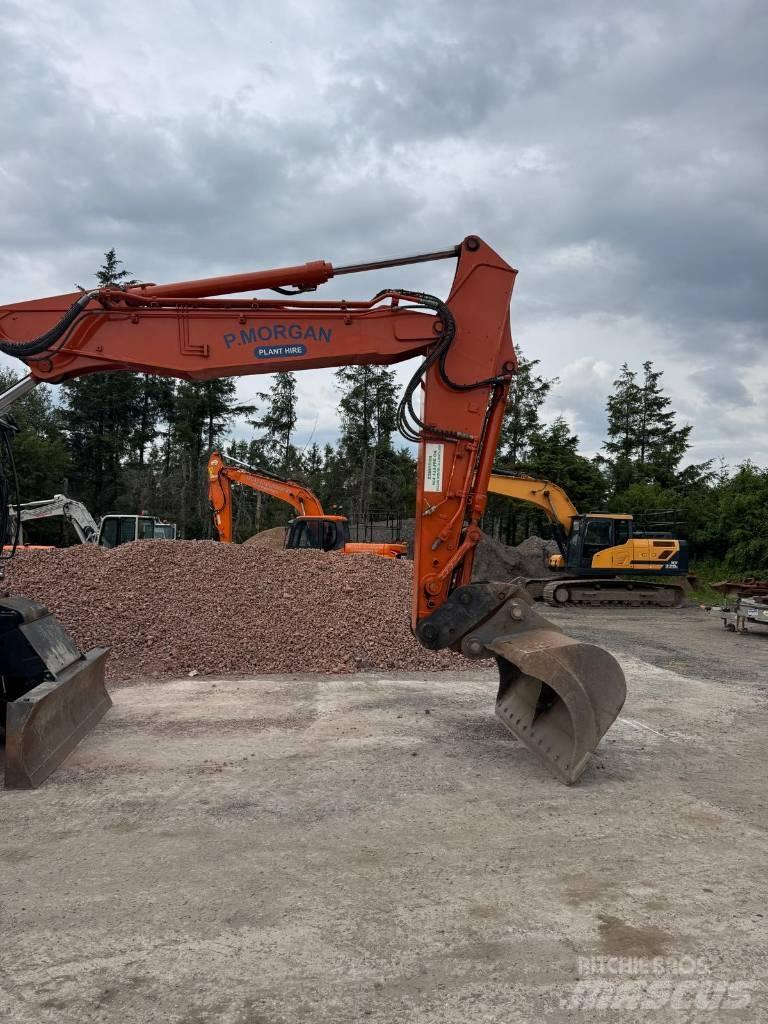 Hitachi ZW 180 Bageri na kotačima