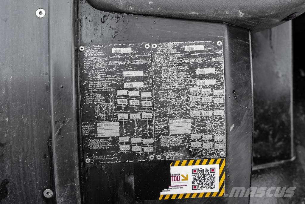 Manitou MC 30-4 D Dizelski viličari