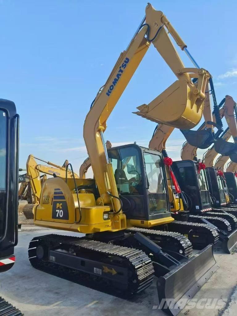 Komatsu 70 Bageri gusjeničari
