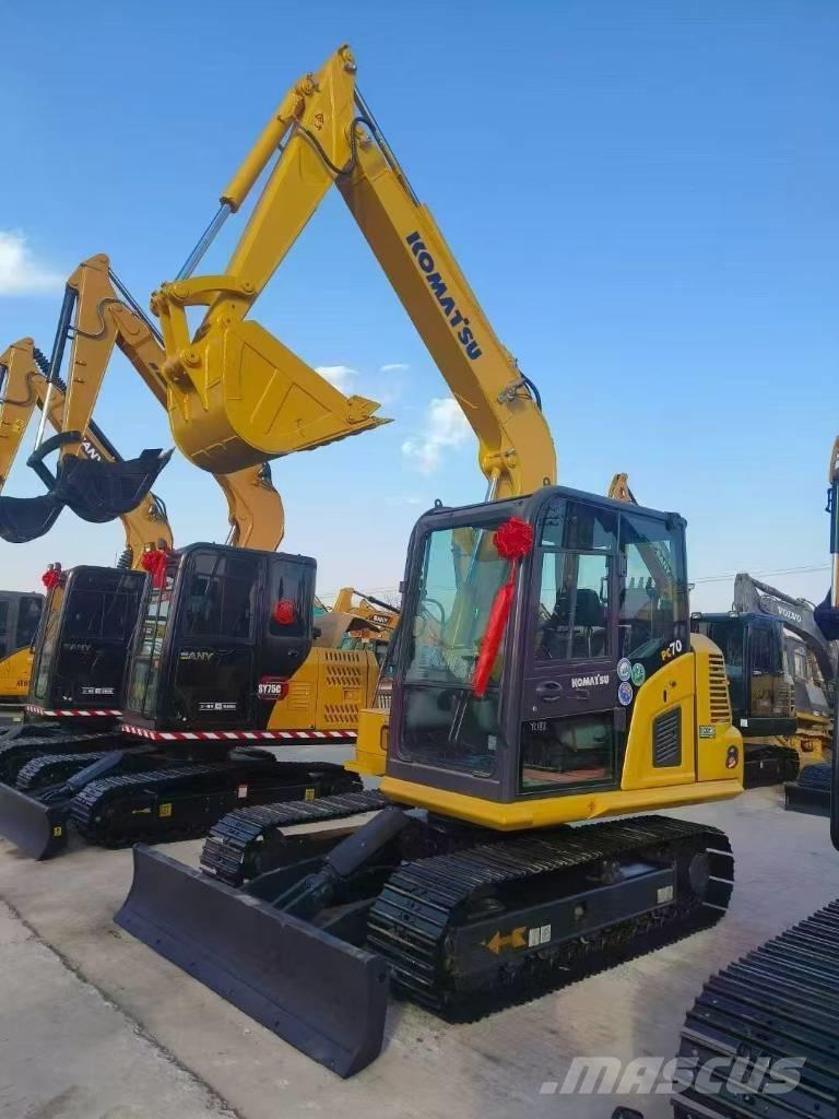 Komatsu 70 Bageri gusjeničari