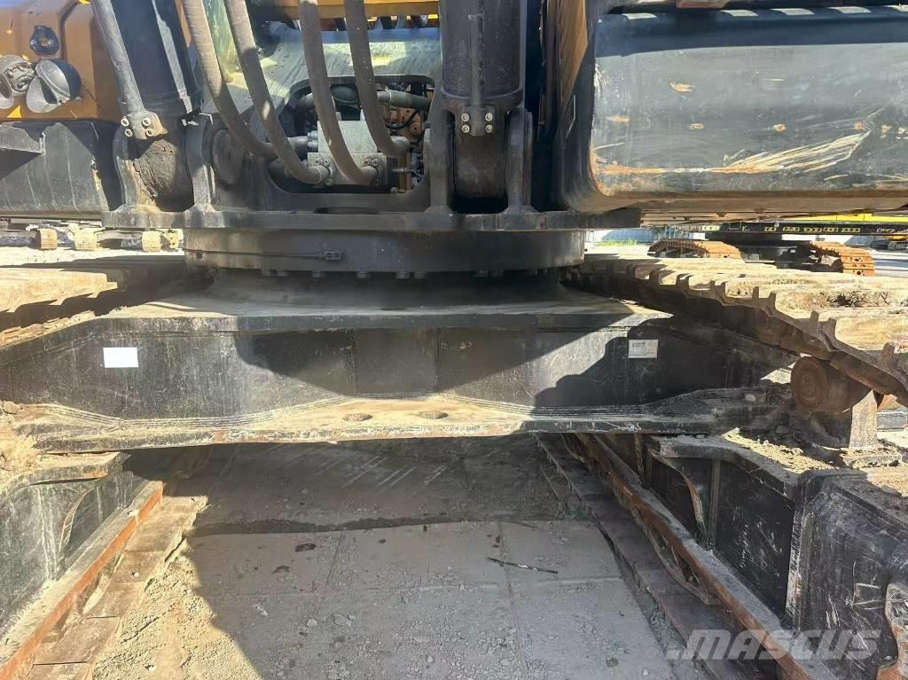 Sany 750 Bageri gusjeničari