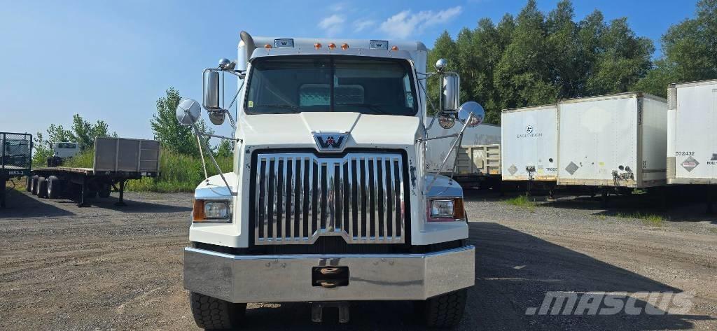 Western Star 4700 SB Traktorske jedinice