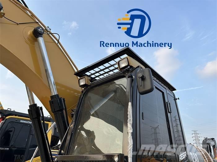 CAT 320 D2L Bageri gusjeničari