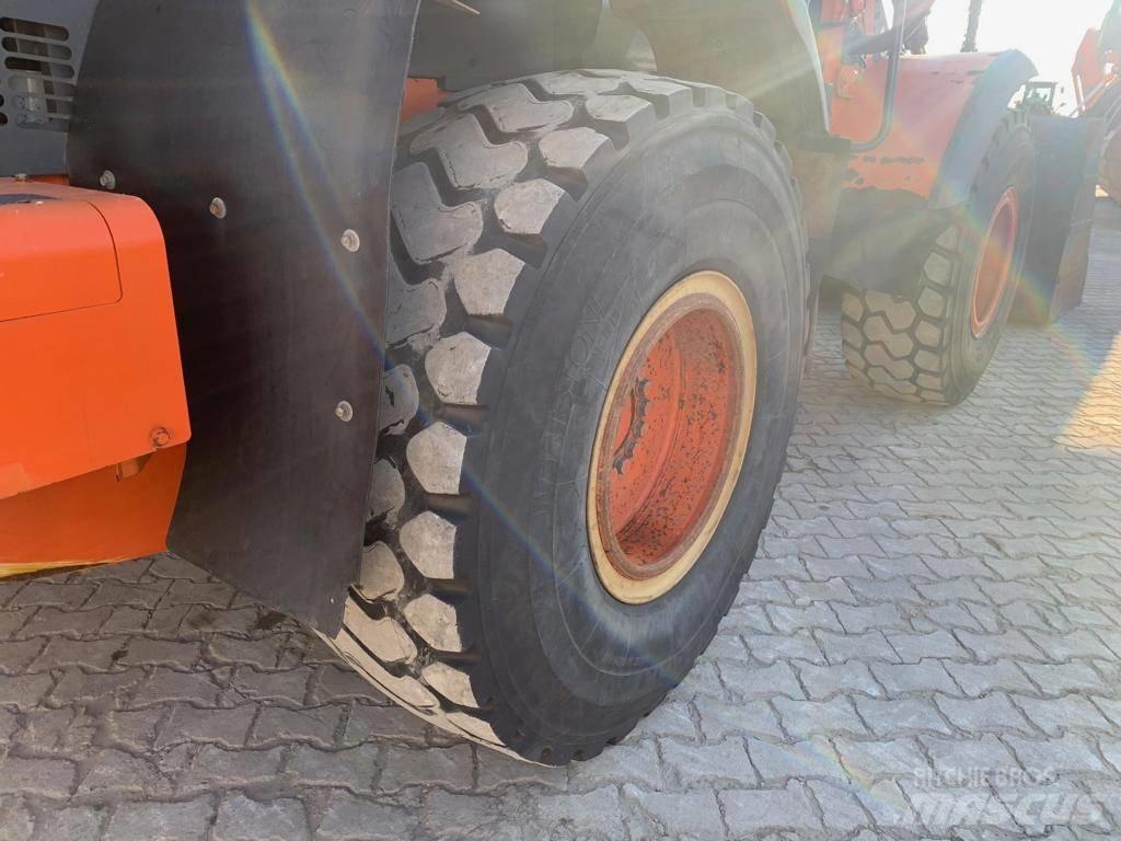 Hitachi ZW 180 Utovarivači na kotačima