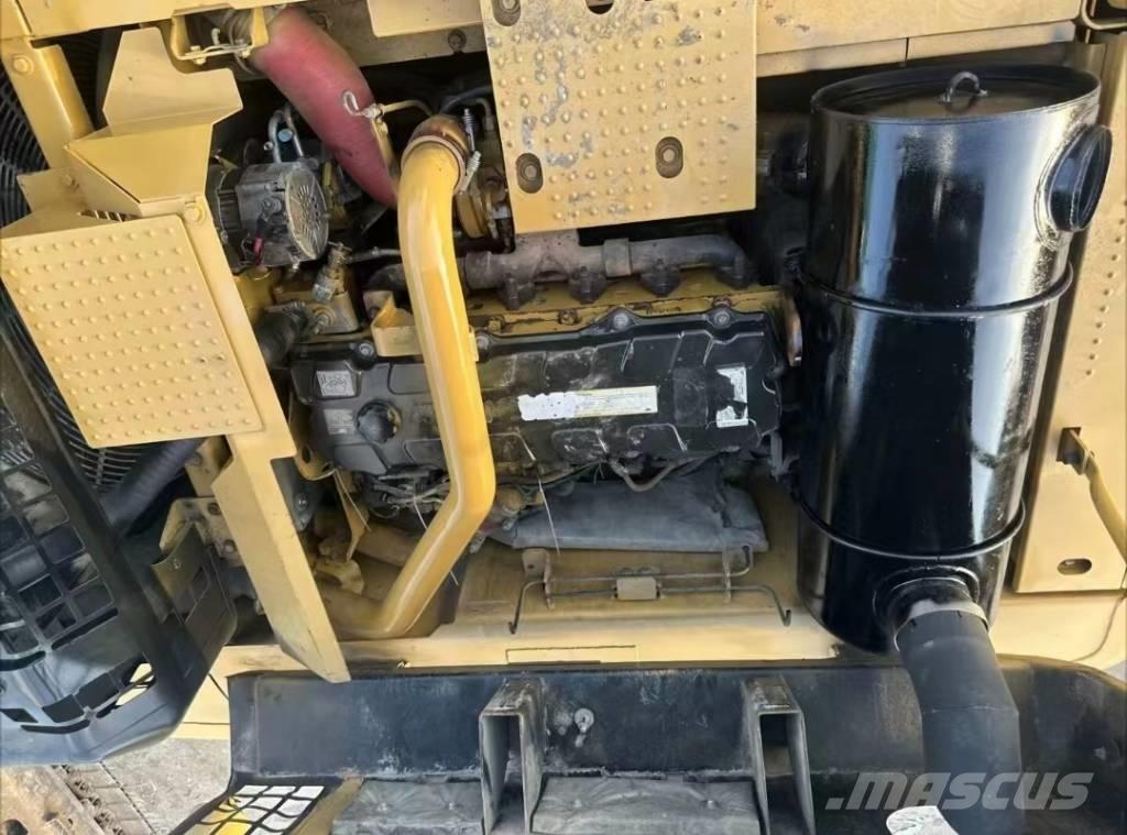Hitachi Zaxis 120 Bageri gusjeničari