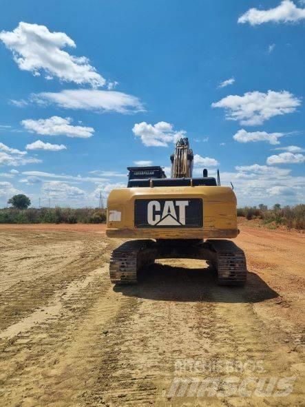 CAT 324 D Bageri gusjeničari
