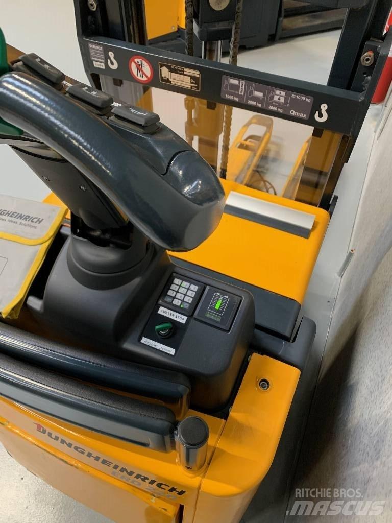 Jungheinrich ERD 220 Ručni električni viličar