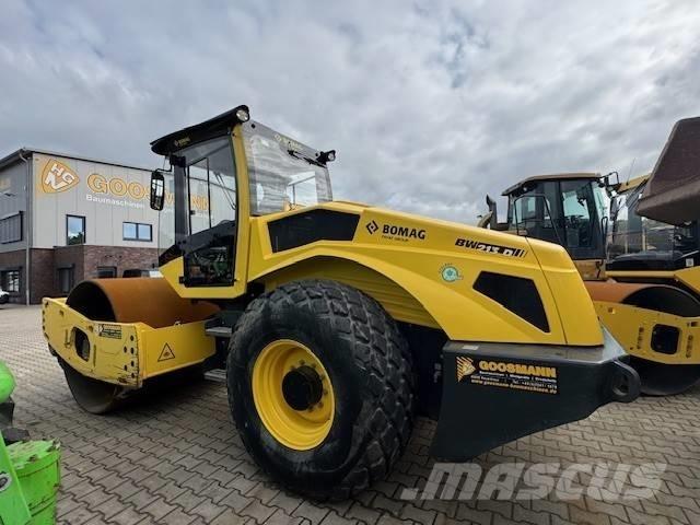 Bomag BW 213 D -5 Valjci sa jednim bubnjem
