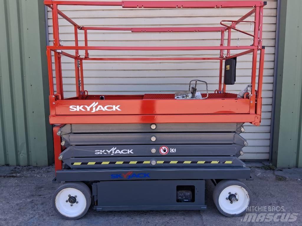 SkyJack SJ III 4626 Škaraste platforme