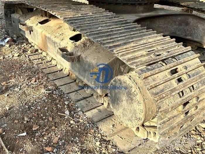 Komatsu PC200-8 Bageri gusjeničari