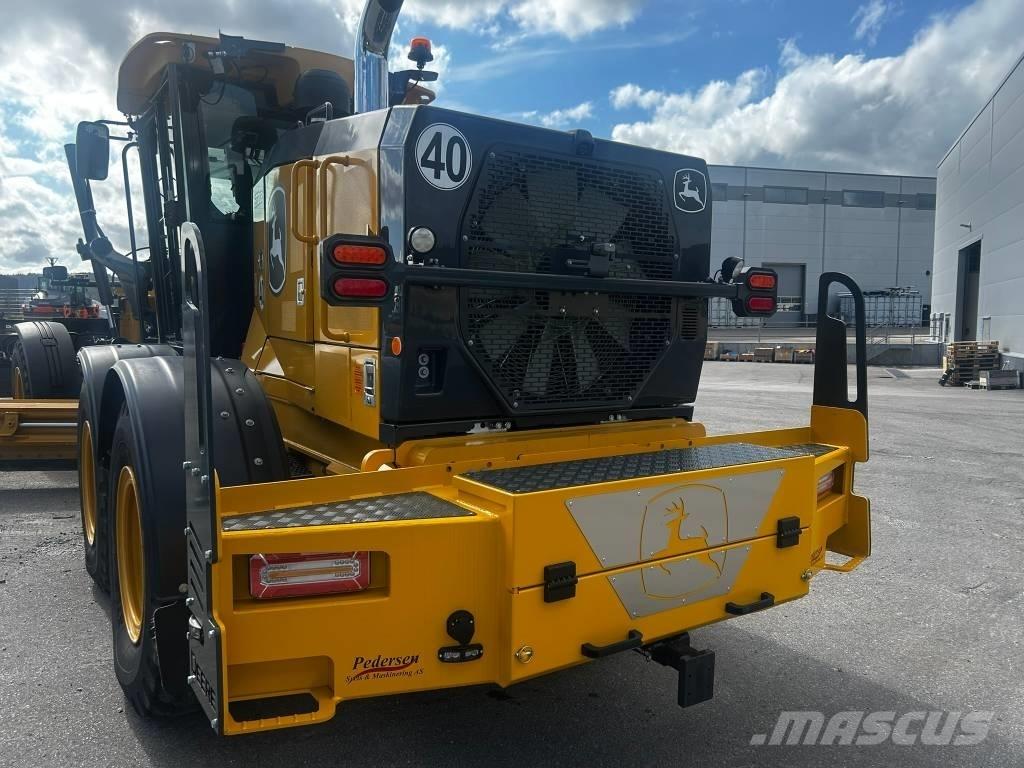 John Deere 672 GP Grejderi
