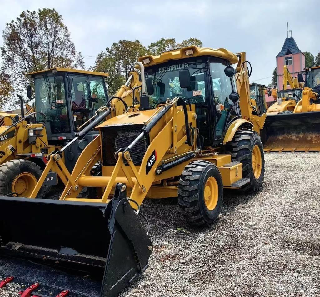 CAT 420 F Utovarni rovokopači