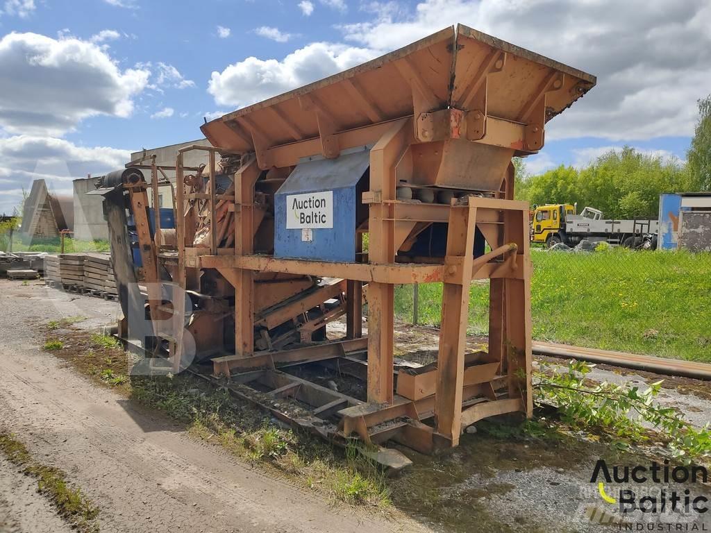 BMD RA700/4 Drugi strojevi i priključci za obradu zemlje