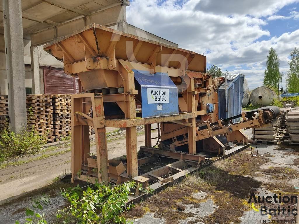 BMD RA700/4 Drugi strojevi i priključci za obradu zemlje