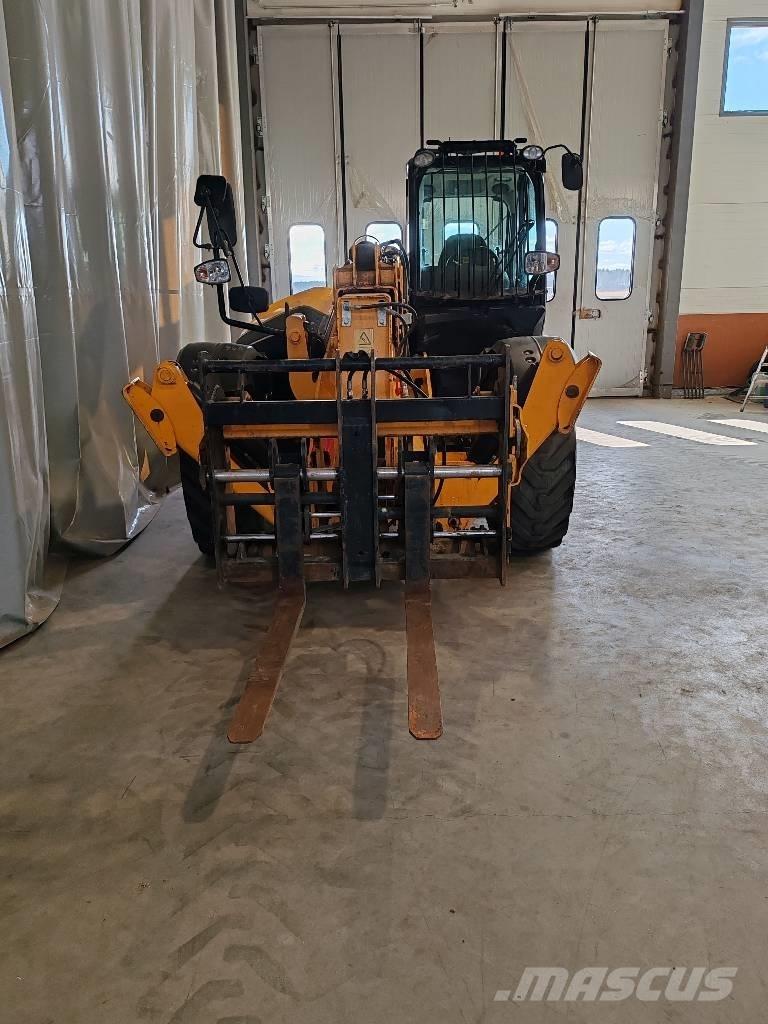 JCB 535-125 Hiviz Teleskopski viličari