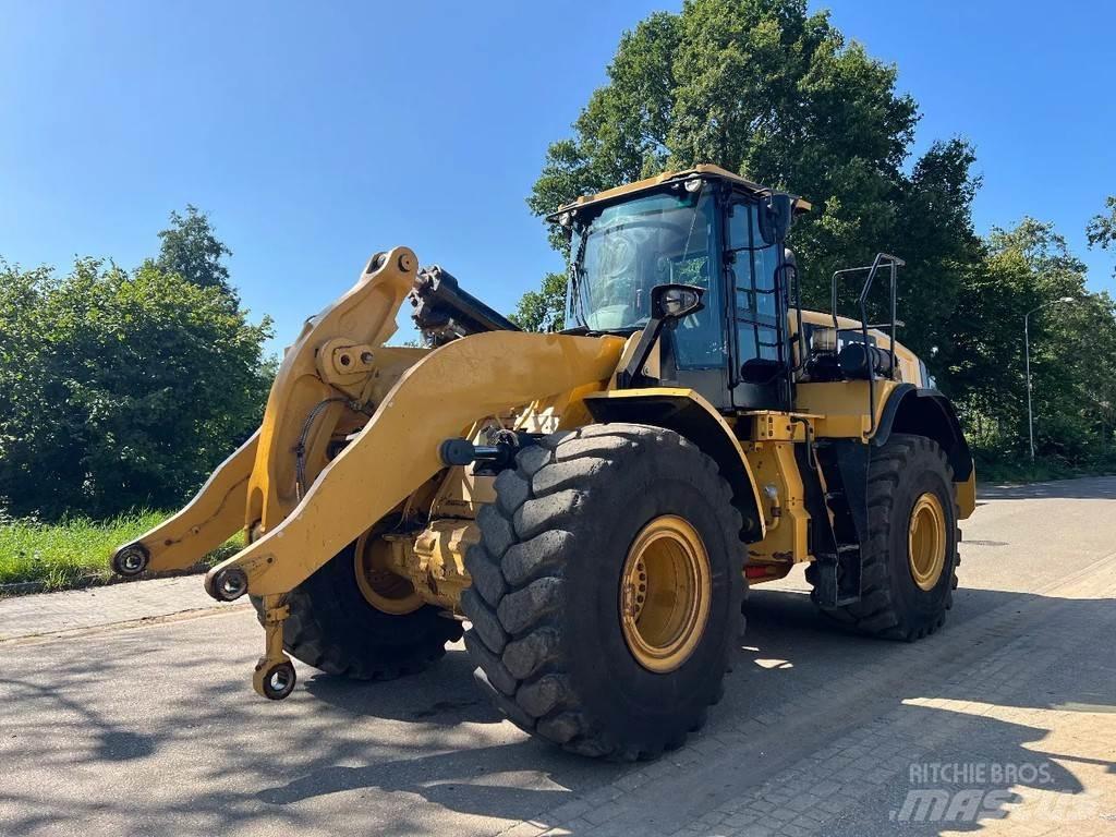 CAT 966M Utovarivači na kotačima