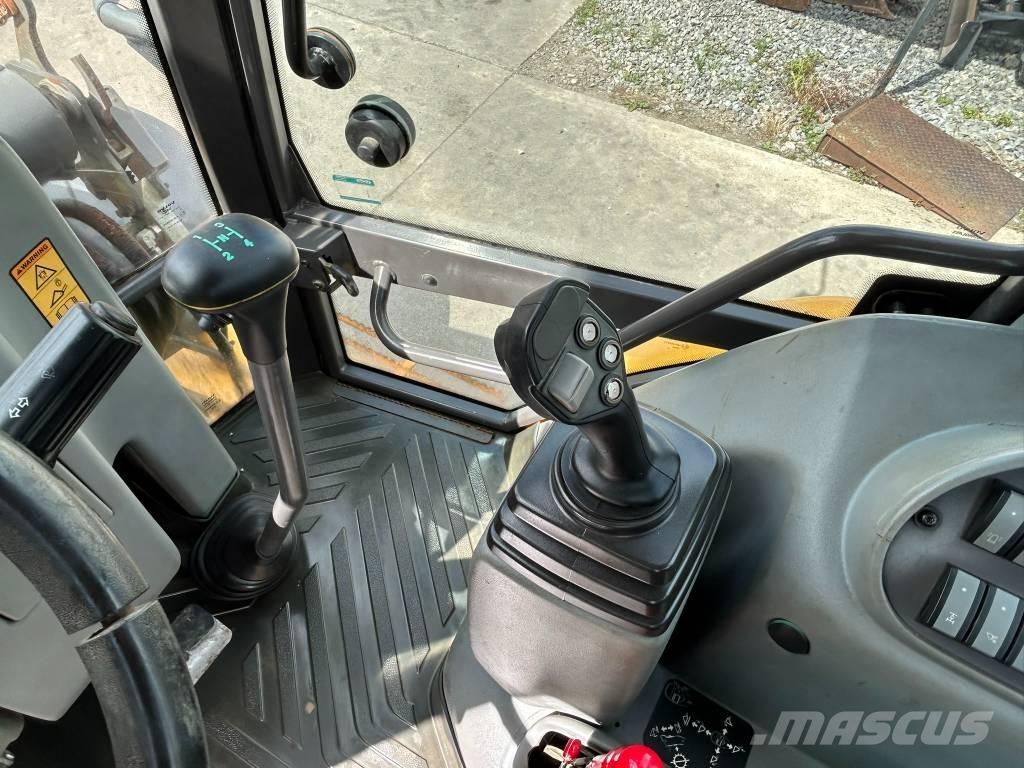 Volvo BL 71 Utovarni rovokopači