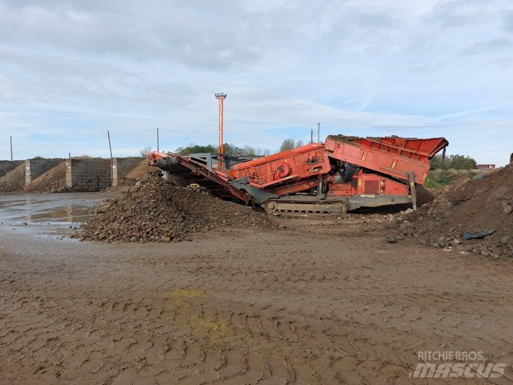 Terex Finlay 883 Mobilna sita