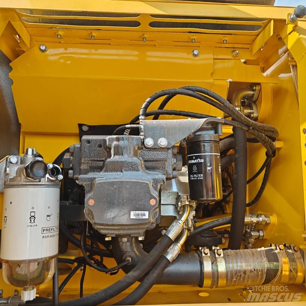 Komatsu 200-8N1 Bageri gusjeničari