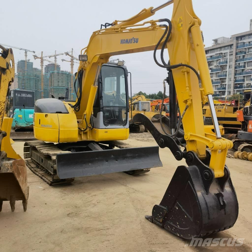Komatsu PC78US Midi bageri 7t – 12t