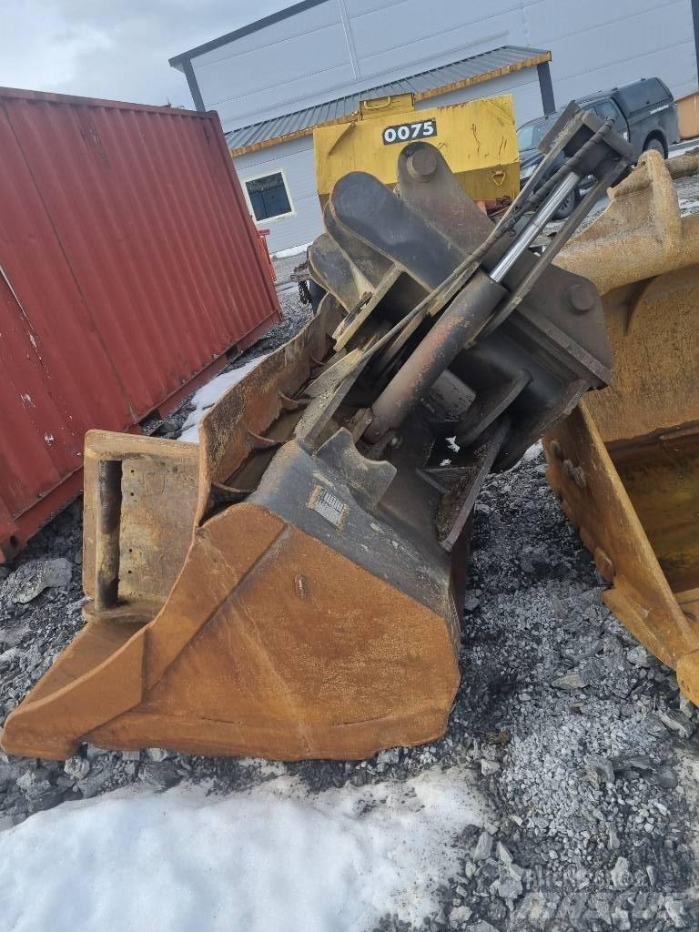 Komatsu HB 365 LC Bageri gusjeničari