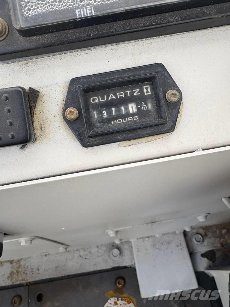 IHI IC 35 Demperi na gusjenice