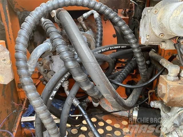 Hitachi EX60-5 Bageri gusjeničari