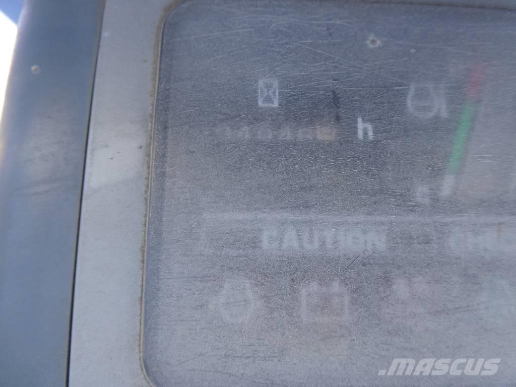 Komatsu PC20UU-3 Mini bageri <7t