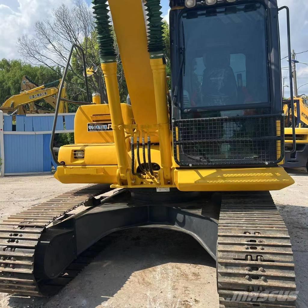 Komatsu PC 130-7 Bageri gusjeničari