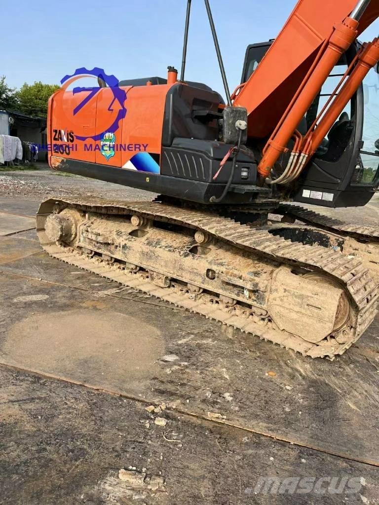 Hitachi ZX 200-5 G Bageri gusjeničari