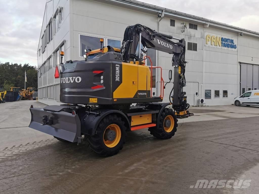Volvo EWR 150 E Bageri na kotačima