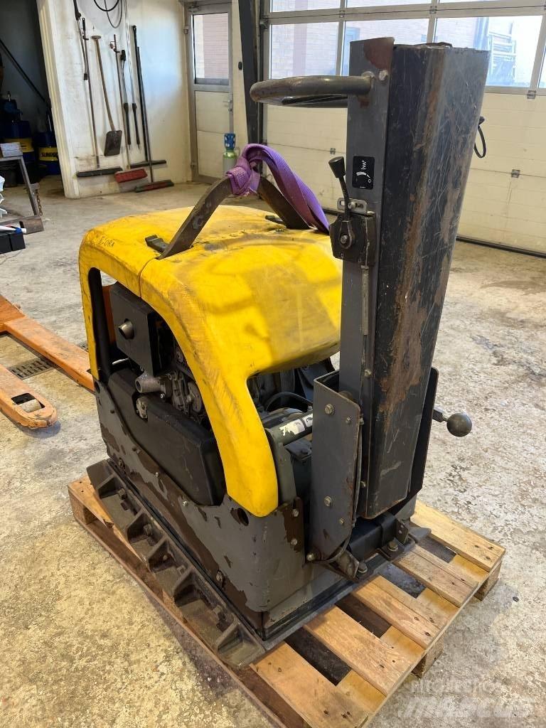 Atlas Copco LG 504 Kompaktori zemlje