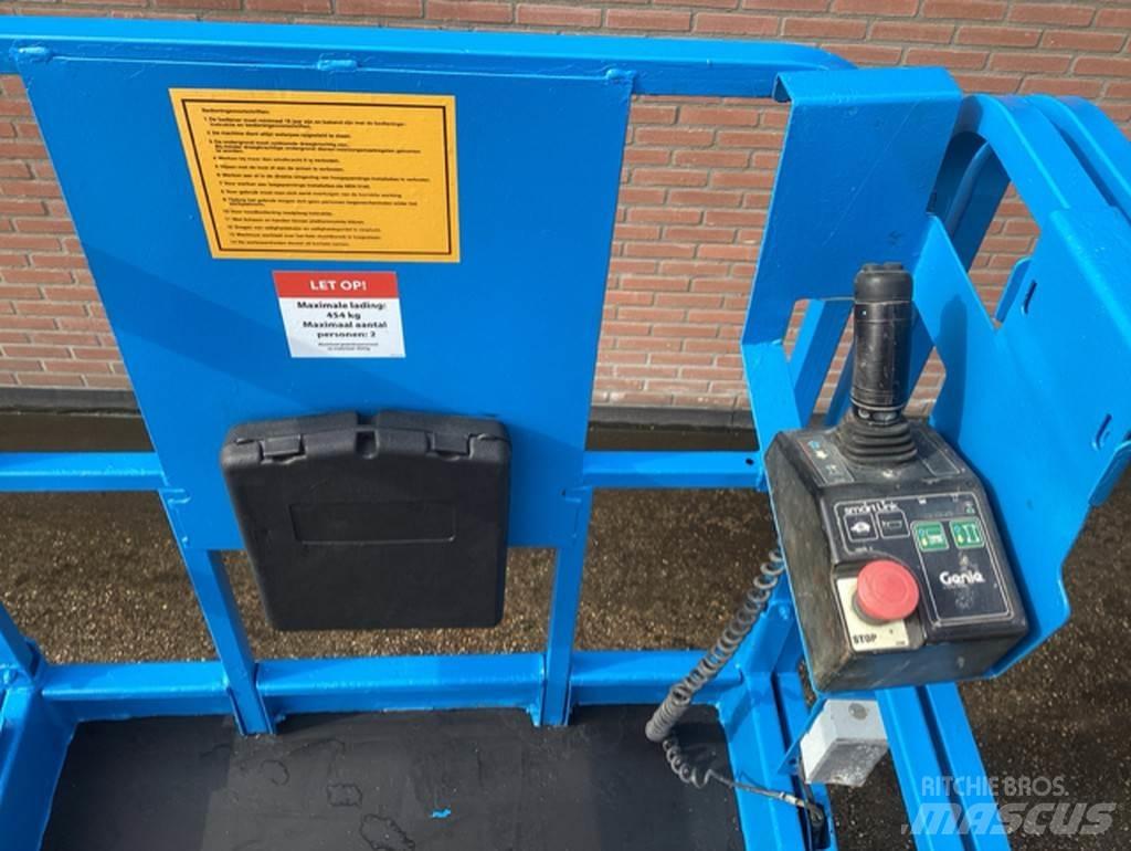 Genie gs3246 Škaraste platforme