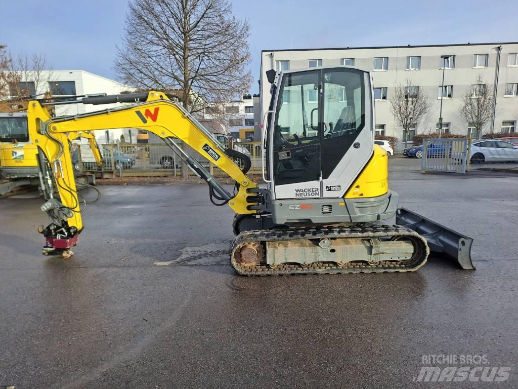 Wacker Neuson EZ50 Bageri gusjeničari