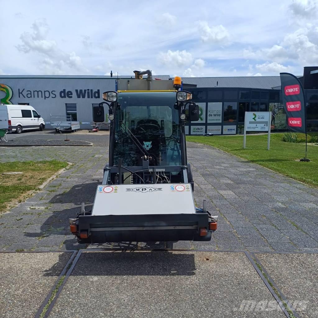 Multihog CX 75 Vozila za prijevoz opreme za rad
