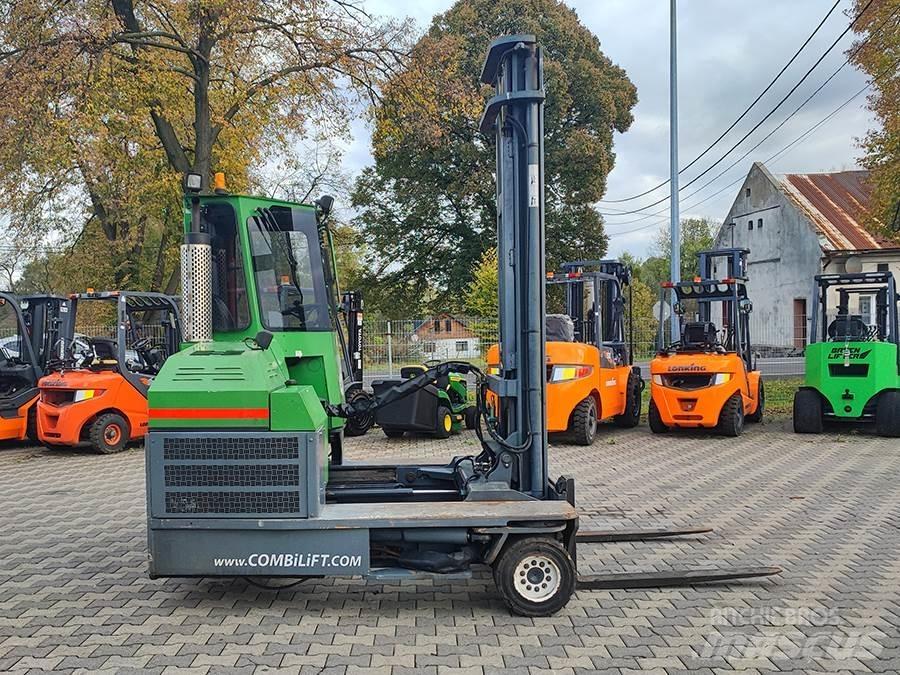 Combilift C4000 Viličari sa 4-stranskim dohvatom