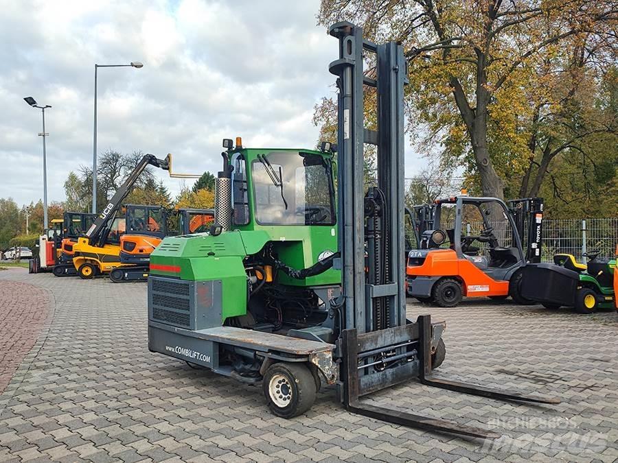 Combilift C4000 Viličari sa 4-stranskim dohvatom